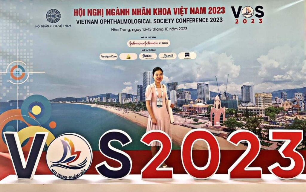TS. BS. Trà My tham dự hội nghị ngành Nhãn khoa toàn quốc VOS 2023 tại Nha Trang, Khánh Hòa